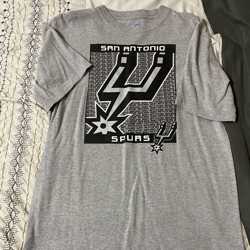 San Antonio Spurs t shirt